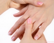 Como Retardar o Envelhecimentos Das Mãos (1)