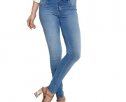 Jeans Modelo Skinny Sawary (3)