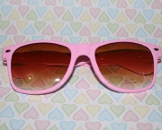 foto-oculos-de-sol-rosa-05