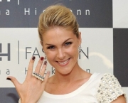 AEGER - ANA HICKMANN FASHION