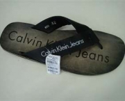 chinelo-calvin-klein-7