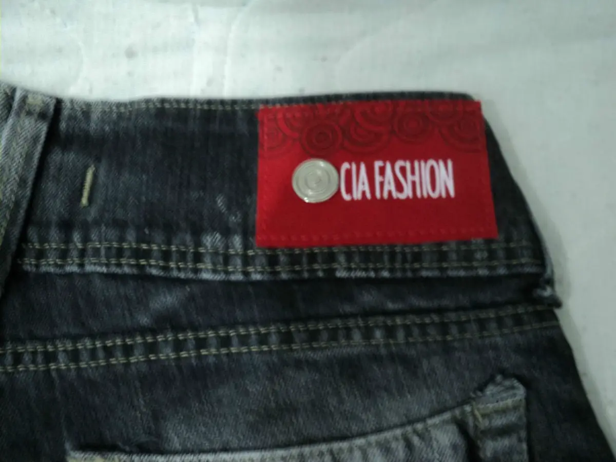 calça jeans cia fashion