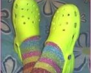 foto-crocs-coloridos-10