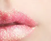 maquiagem-para-boca-a-volta-do-glitter-9