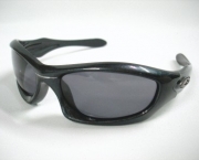 monster-dog-da-oakley-12