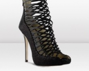 salvatore-ferragamo-roger-vivier-e-jimmy-choo-6