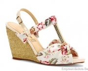 sandalias-florais-que-sao-a-cara-do-verao-1