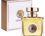 versace-pour-femme-4