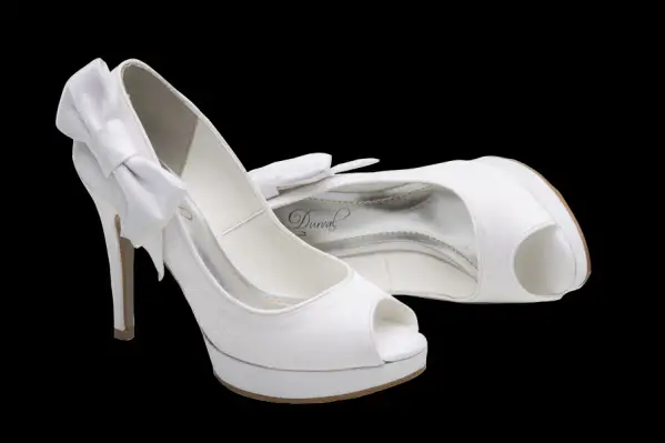 Sapatos De Noiva: Brancos Clássicos