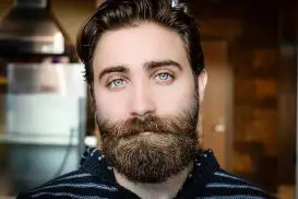 Barba Masculina